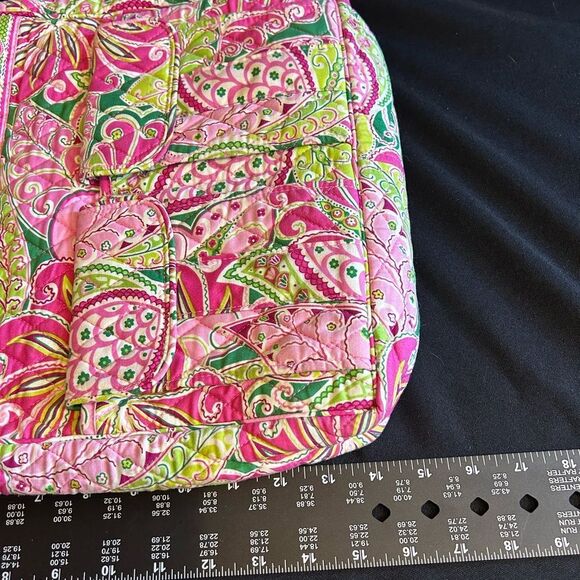 Vera Bradley Vibrant Pink & Green Patterned Tote Bag Excellent Condition - Picture 4 of 11